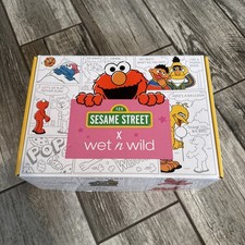 Wet n Wild Sesame Street PR Box Limited Edition collection NEW  picture
