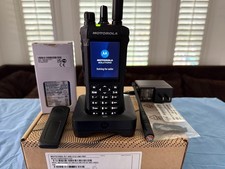 Motorola Solutions R7 UHF - 403-512 Mhz NA Firmware FKP WIFI BT GNSS - Warranty picture