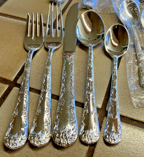 WM ROGERS & SON ENCHANTED ROSE SILVERPLATED FLATWARE 41 PC SET NEW IN WRAPPERS picture