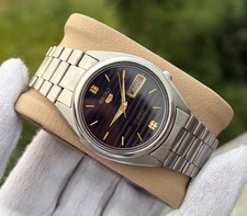 Vintage seiko 5 Automatic Movement 7009 Day/Date 17jewels picture