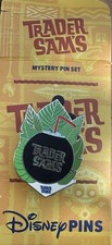 2026 Disney Trader Sam's Mystery Box Pin The Black Pearl Chaser RARE picture