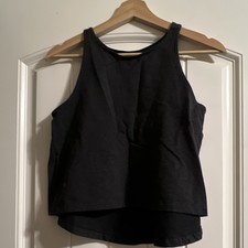 Lululemon Medium Cropped Workout Tank picture
