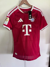FC Bayern Munich Michael Olise #17 Home 26/27 Soccer Jersey Bundesliga Red picture