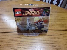 New 2012 RETIRED Lego Marvel Super Heroes 30163 Thor and the Cosmic Cube Set picture