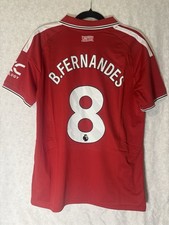 Manchester United 2026/27 Jugador B. FERNÁNDES #8 Size **M** picture