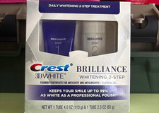 Crest 3D White Brilliance 2-Step Whitening Kit Fluoride Mint 4.0oz/2.3oz picture