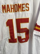 Patrick Mahomes Signed Autograph Kansas City Chiefs L Jersey Beckett Witnessed picture