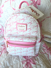Dollywood New Exclusive Loungefly Backpack Purse Dolly Parton Pink Color, Only 1 picture