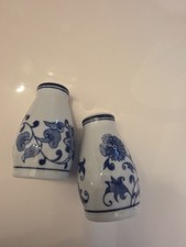 Pier 1 Mandarin Porcelain Salt and Pepper Shakers Cobalt Blue & White Retired picture