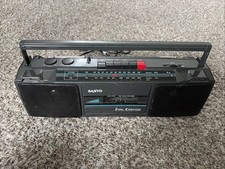 Vintage Sanyo M7024A AM/FM Stereo Cassette Tape Boom Box Recorder Player picture