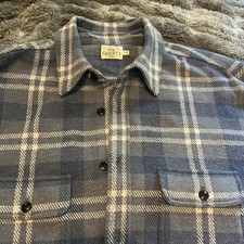 Faherty Legend Sweater Shirt Men’s Sz L, Blue And Grey Plaid Flannel MXH2205 picture