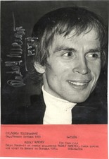 SOVIET-RUSSIAN BALLET SUPER STAR DANCER RUDOLF NUREYEV, SIGNED VINTAGE PHOTO 6X8 picture