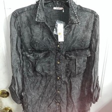 Francesca-s Women's Grey and Black Shirt picture