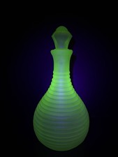 Vintage Uranium Glass Decanter Depression Glass Ribbed w/ Topper Frigidaire 11” picture