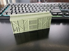 On30 Shorty Livestock car with trucks picture
