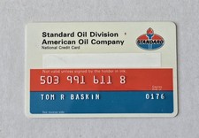 Vintage 1976 Standard Oil American Oil Co. National Credit Card. Pre-Owned/Exp. picture