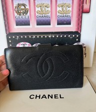 Authentic Vintage Chanel Black Caviar Leather Large CC Logo Wallet picture