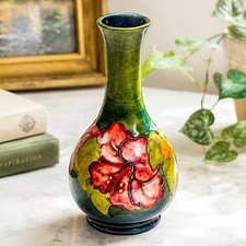 Wonderful Moorcroft Hibiscus Flower Hand Panted Antique Colorful Ceramic Vase picture