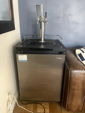 Kegco MDK-209SS-01 3-Tap Kegerator  WITH 2 KEGS picture