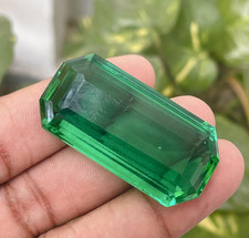 Colombian 95.66 Ct Natural Green Emerald Emerald Cut Certified Loose Gemstone picture
