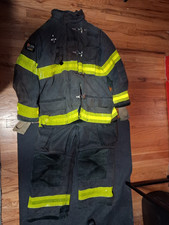 Lion Janesville Lion Turnout Gear Set 4635L Jacket & Pants 38R MFG 2013 & 2015 picture