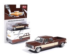IXO Model 1:64 1979 Chevrolet Silverado C30 Crew Cab Dually Lowered IAPR1014-5D picture