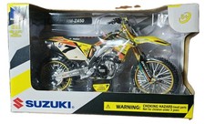 James Stewart New Ray 1/12 Scale Die-cast Dirt Bike Suzuki RMZ 450 #7 Model picture