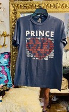 Collectible Prince Paisley Park Song Lyrics T-Shirt Official Heart 2017 Med picture