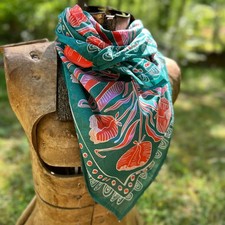 Wild Rag Bandana - Winnie picture