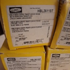 Hubbell HBL2611ST Twist Locking Male Plug 30A 125V.  Lot Of (4)   Save $$$ Here  picture