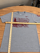 Nike Oklahoma Sooners T-Shirt Men’s Large Gray OU Schooner Wagon Regular Fit picture