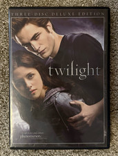 Summit Entertainment Twilight DVD Deluxe Edition 3-Disc 2009 PG-13 Stewart picture