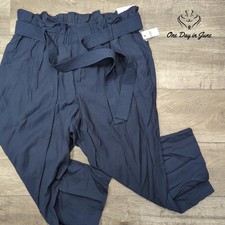 Lane Bryant Ruffle Edge Belted Ankle Pants Size 18 picture