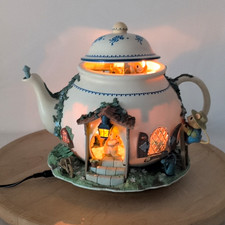 Vtg Enesco Mice Teapot Bungalow Deluxe Music Box Light Moving Oh What A Morning picture