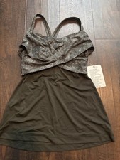 Lululemon Active Top picture