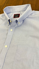 UNTUCKit Men’s 2XL Light Blue Solid Cotton Woven Short Sleeve Classic Button-Up picture