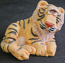 1980 United Design Corp Tiger Sculpture picture