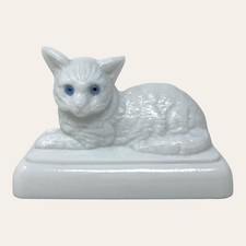 Vintage Westmoreland White Milk Glass Cat On Basket LID ONLY 6.25