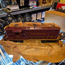 Lionel O Gauge Pennsylvania Railroad Diesel Locomotive 2028 Analog AC 3-Rail picture