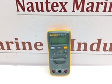 Fluke 107 600V CAT III Pocket Digital Multimeter NEW picture