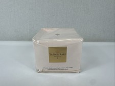 Trèsure Tresor Rare Ultimate Pearl Protecting And Defending Cream 60ML Past Date picture