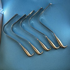 5 V. Mueller Wylie Vein Retractor  picture