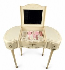 Vintage 1960s Marx Budding Beauty Vanity Set w/ Accessories & Insert *Clean* picture