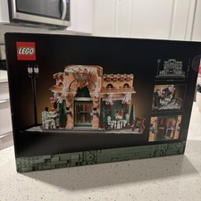 New Sealed LEGO Icons Restaurants of the World French Café 10362 Set 1101 pcs picture