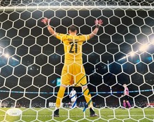 Gianluigi Donnarumma Signed Photo Autograph 8x10 JSA COA Authenticated Italy GK picture