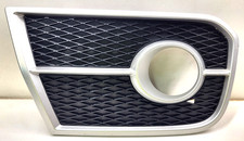 2010-2012 Acura RDX Driver Side LH Fog Light Trim Cover Bezel 71108-STK-A01 OEM picture