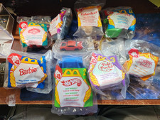 Vintage McDonalds/Mattel 1995 TOTALLY  TOY HOLIDAY 2  Set of 8 New picture