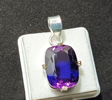 Natural 27.15 CT Color Change Alexandrite Certified Gemstone Pendant 925 Silver picture