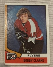 1974-75 Topps - Bobby Clarke #260 picture