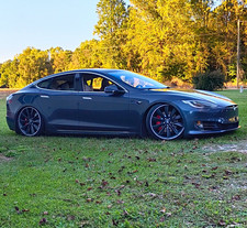 2018 Tesla Model S  picture
